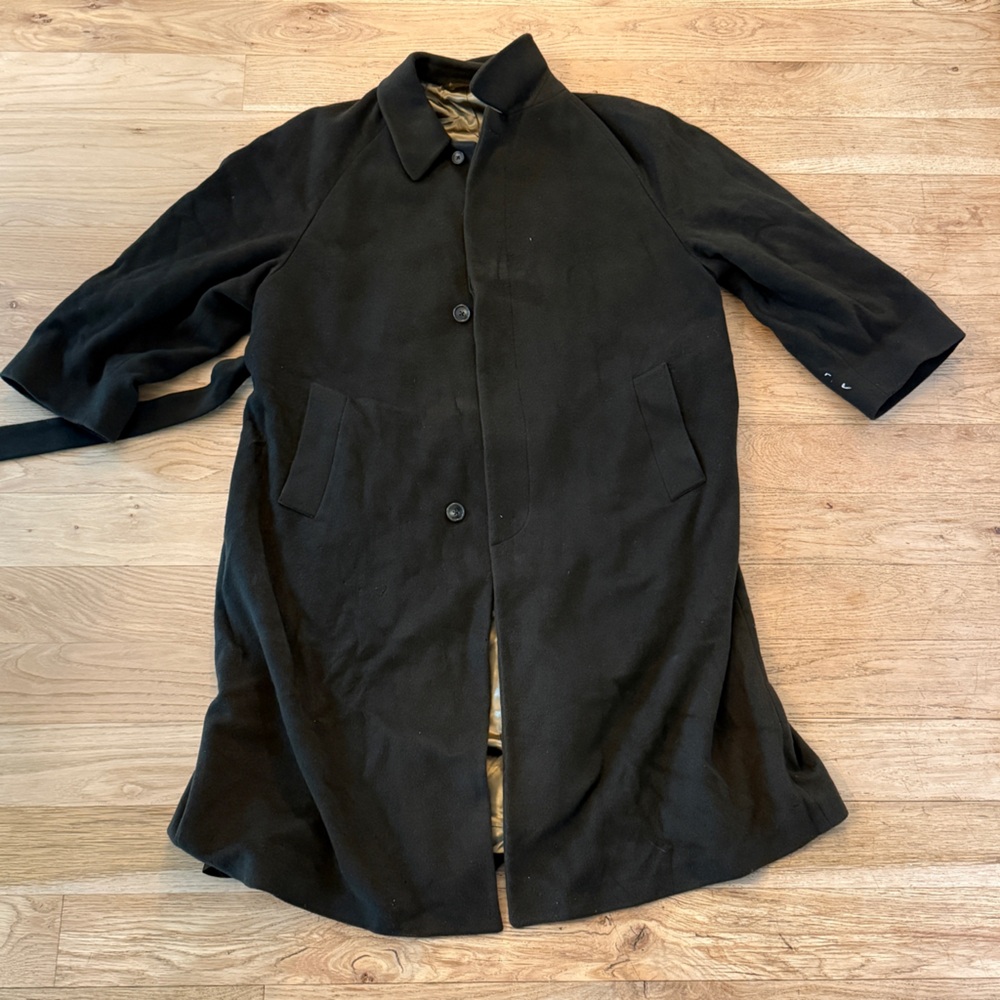 Saks Fifth Avenue Olive Green and Gold Cashmere Coat 100% Cashmere